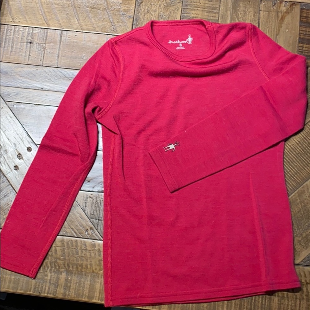 Kids Small long sleeve shirt